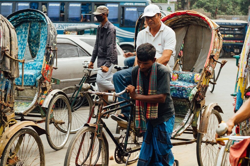 picture of 
Rickshaw Puller Paragraph