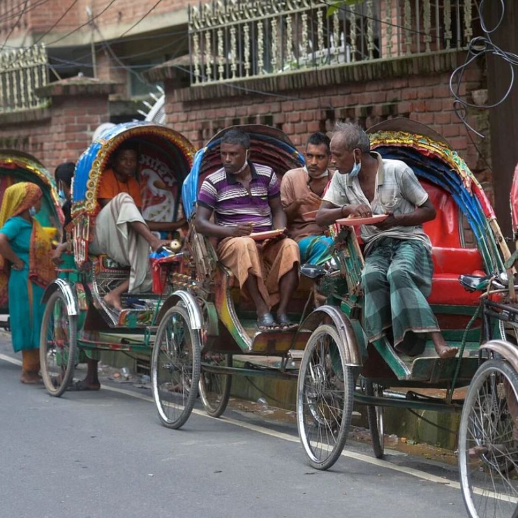 A Rickshaw Puller Paragraph